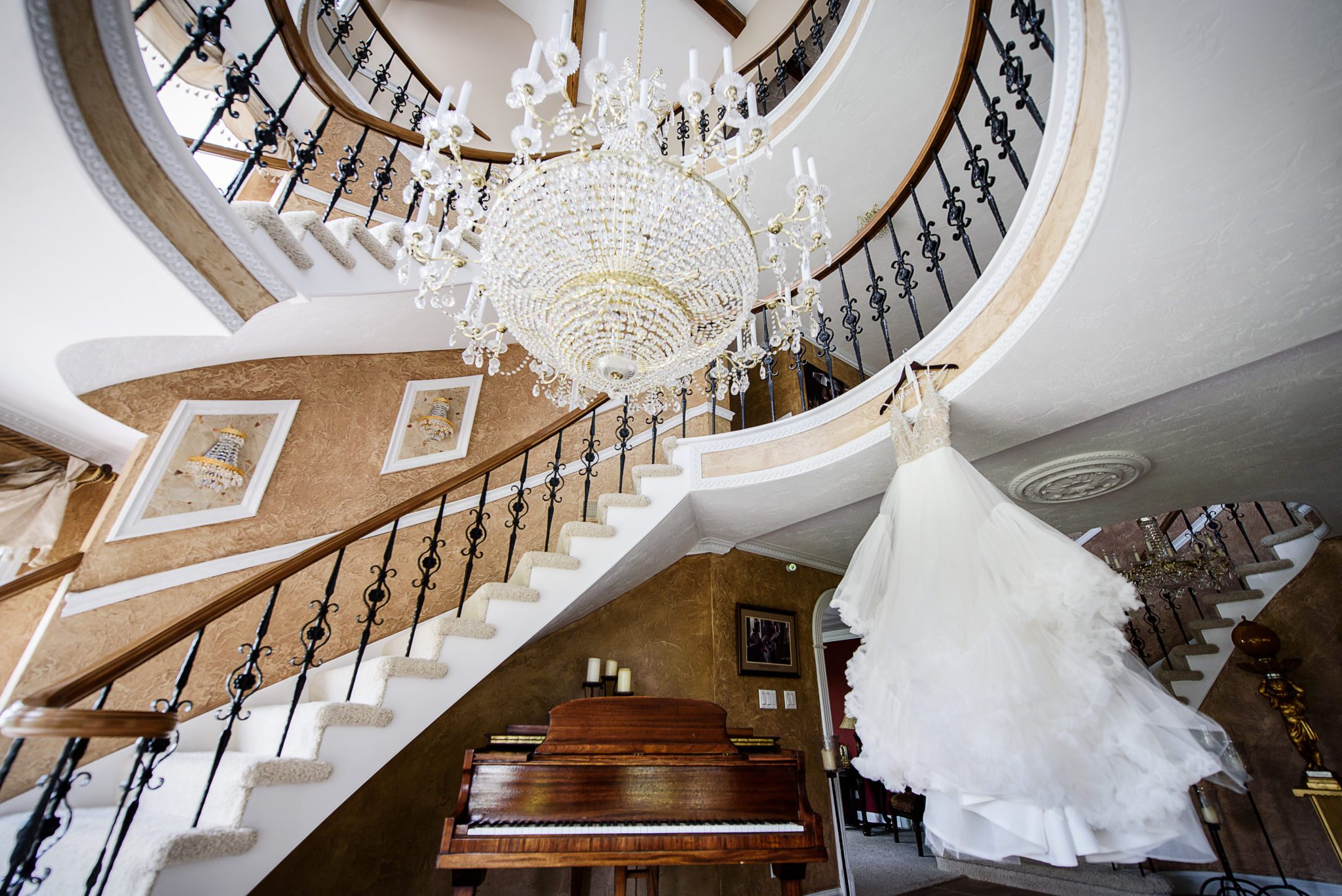 lavender leigh photography, pittsburgh pennsylvania wedding, boudoir, and engagement photographer