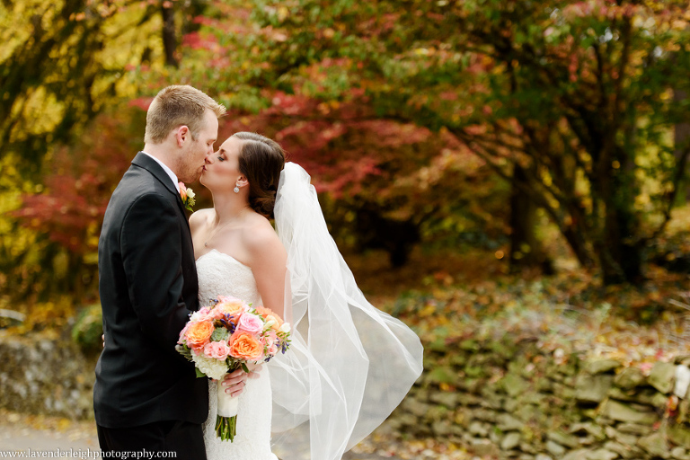 <alt> Bride and Groom kissing at the Hyeholde restaurant in Moon, Pennsylvania</alt>