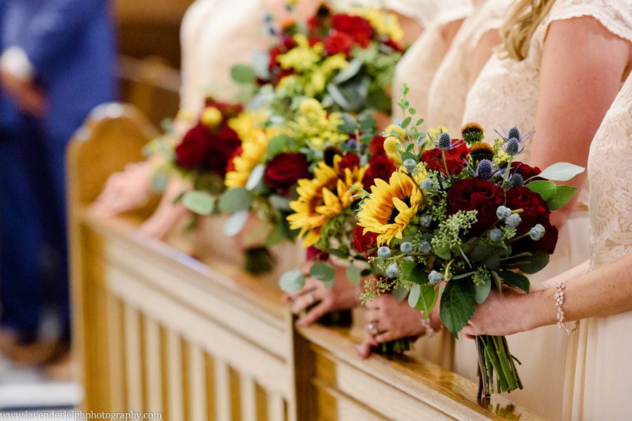 <alt> vibrant sunflower bridesmaids bouquets in Latrobe,, Pennsylvania</alt>