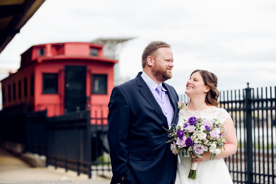 <alt> a bride and groom at Station Square in Pittsburgh, Pennsylvania </alt>