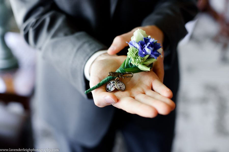 <alt> vibrant purple wedding boutonniere in Pittsburgh, Pennsylvania</alt>