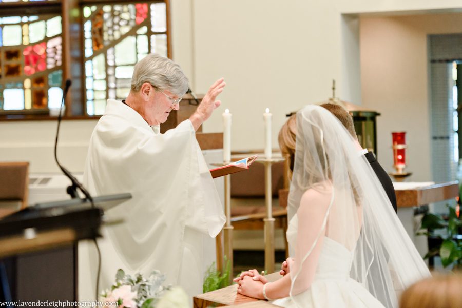 Pittsburgh field club, wedding, reception, ceremony, Pennsylvania, sophistication, stylish, classy, st. scholastica, church, dusty pink and ivory, English garden bouquet, white flowers, striped bridesmaid skirt, photographer, photos, images, pictures, photography, camera, fox chapel, aspinwall, lavender leigh photography