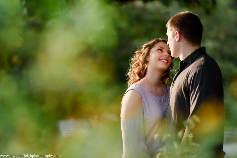 A sophisticated engagement session at Point State Park in September.