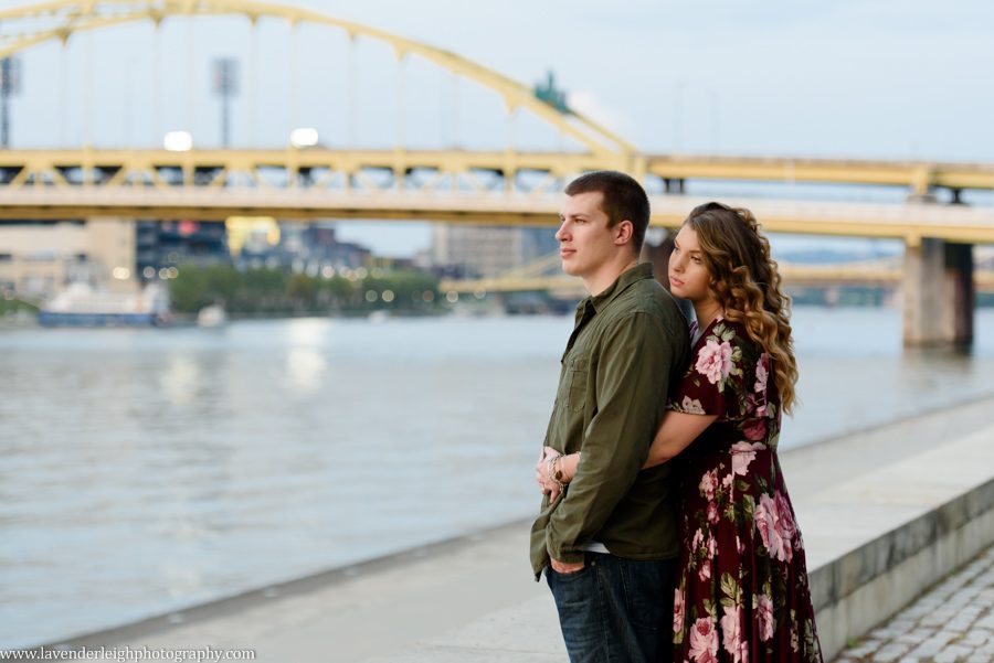 A sophisticated engagement session at Point State Park in September.