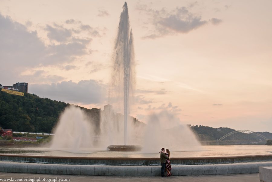 A sophisticated engagement session at Point State Park in September.