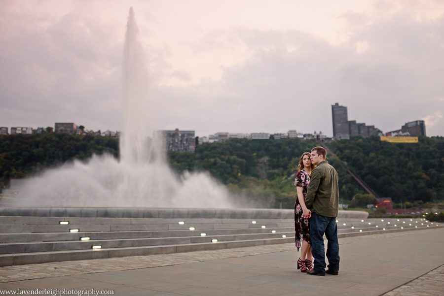 A sophisticated engagement session at Point State Park in September.