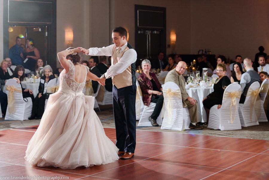 Pittsburgh wedding photographer, engagement, airport Marriott, fall, blush wedding dress, gold shoes, navy bridesmaid dresses, image, picture, photo, photograph, Pennsylvania