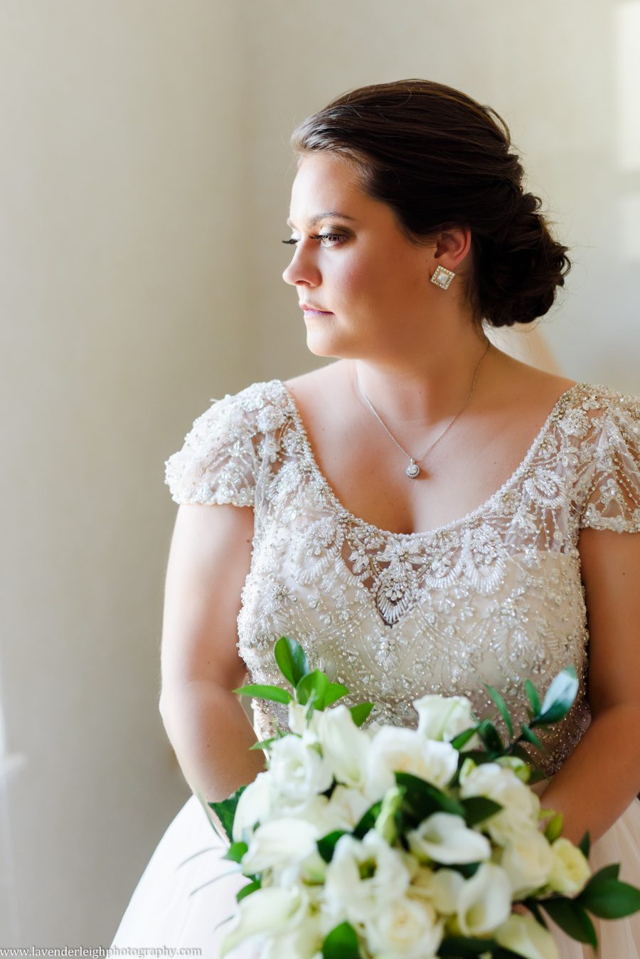 Pittsburgh wedding photographer, engagement, airport Marriott, fall, blush wedding dress, gold shoes, navy bridesmaid dresses, image, picture, photo, photograph, Pennsylvania