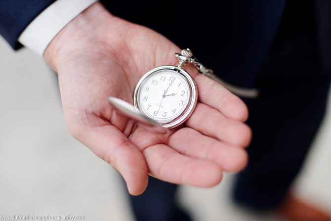 A fall wedding at the Pittsburgh Airport Marriott