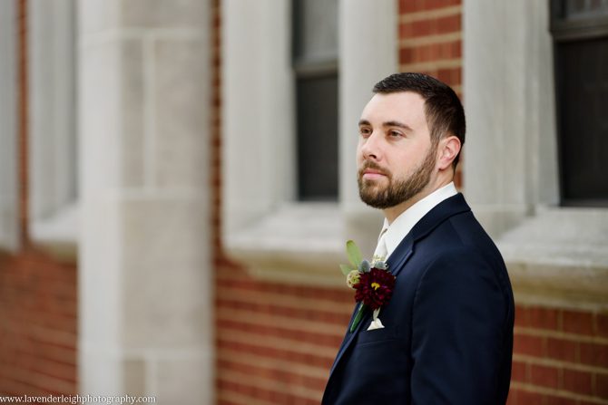 A fall wedding at the Pittsburgh Airport Marriott