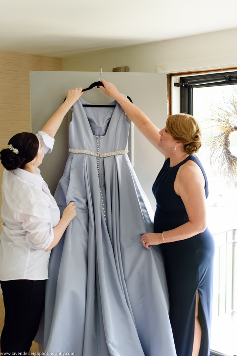 Lavender Leigh Photography, November, fall, blue wedding dress, Moon Township, Coraopolis, Pennsylvania, fall, autumn, Settlers Cabin Park, photo, picture, photograph, images