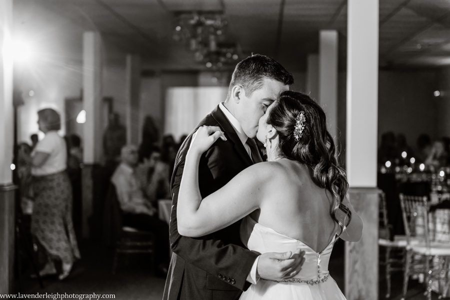 Lavender Leigh Photography, pittsburgh wedding photographer, wedding, photographer, photograph, picture, engagement, Pennsylvania, Best of the Knot, Couples' Choice, wedding venues, ceremony reception, summer, outdoor, july