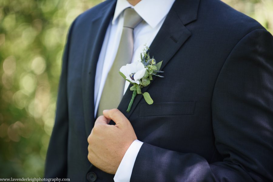 Lavender Leigh Photography, pittsburgh wedding photographer, wedding, photographer, photograph, picture, engagement, Pennsylvania, Best of the Knot, Couples' Choice, wedding venues, ceremony reception, summer, outdoor, july