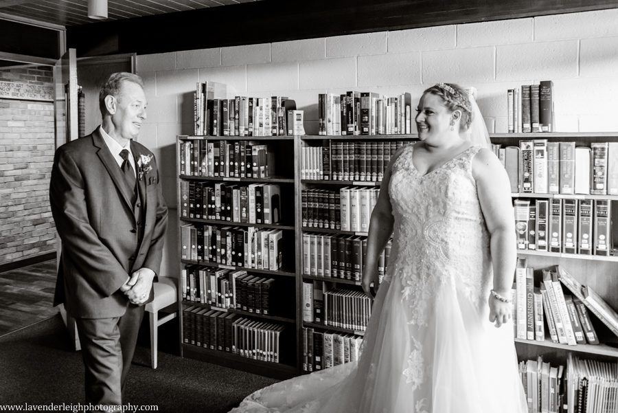 pennsylvania, lavender leigh photography, wexford, mccandless, photo, photographer, image, picture, engagement, bride, groom, western pa