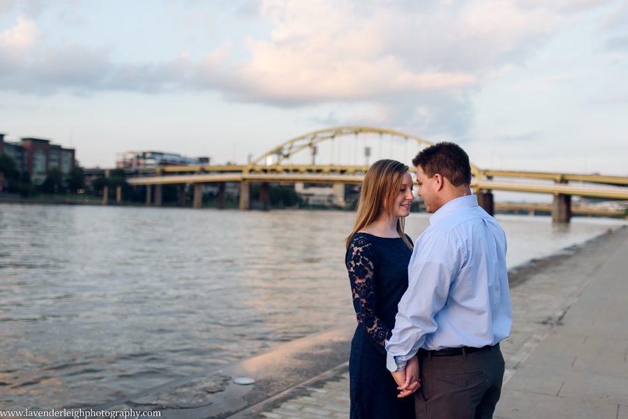 Lavender Leigh Photography, wedding photographer, photograph, picture, engagement session, couple's photography, Pennsylvania, Best of the Knot, Couples' Choice, chic, sophisticated, Point State Park, Clemente Bridge, downtown