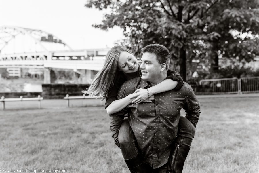 Lavender Leigh Photography, wedding photographer, photograph, picture, engagement session, couple's photography, Pennsylvania, Best of the Knot, Couples' Choice, chic, sophisticated, Point State Park, Clemente Bridge, downtown