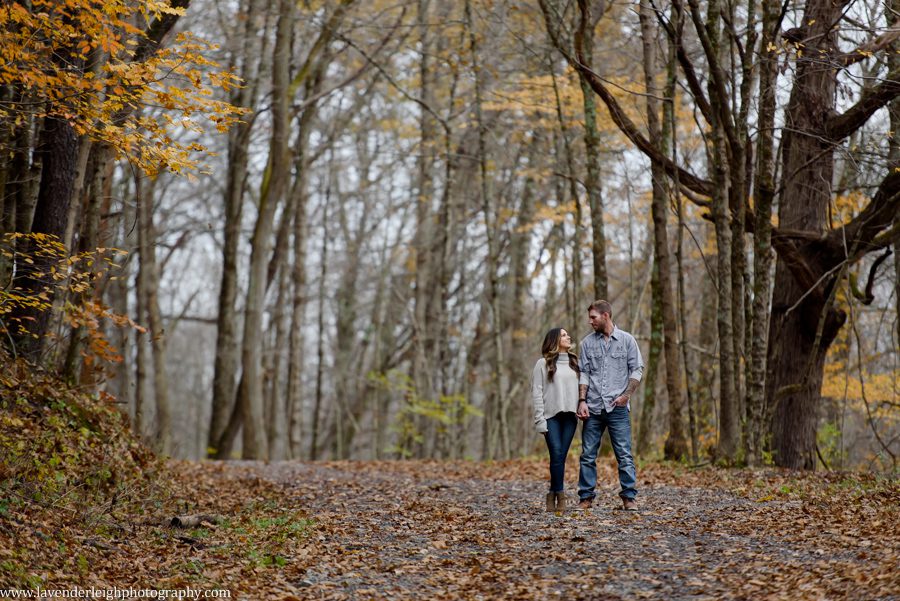 An engagement session photographed near Mingo Creek around Pittsburgh, Pennsylvania.