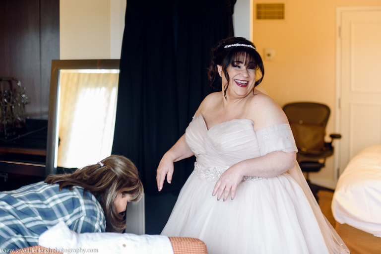 A November wedding at the Pittsburgh Airport Marriot in Pennsylvania.