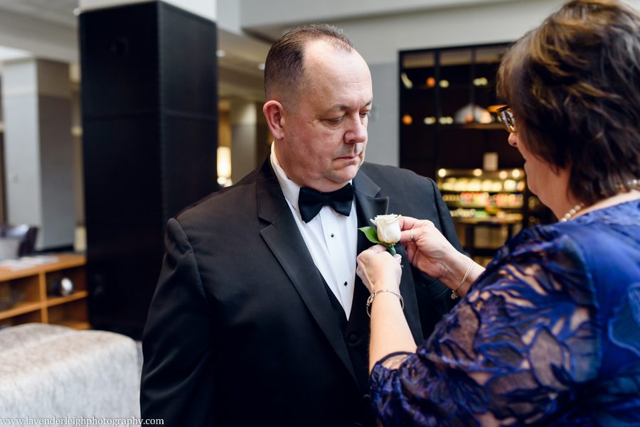 A November wedding at the Pittsburgh Airport Marriot in Pennsylvania.