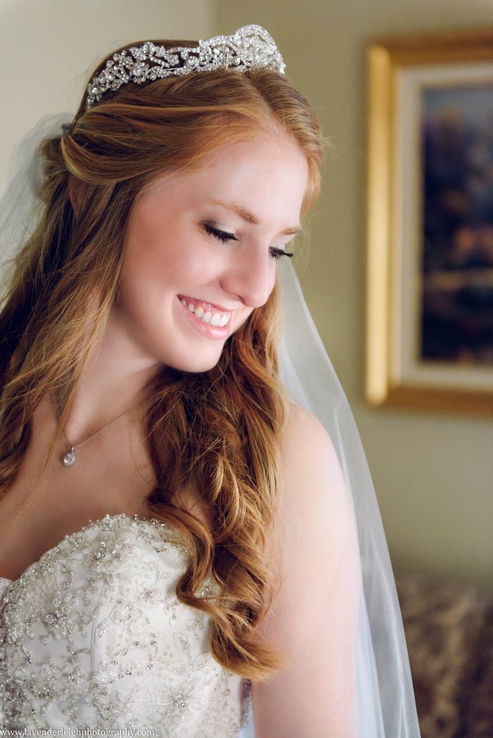 A winter wedding in Pittsburgh, Pennsylvania. The ceremony took place at St. John and Paul church, and the reception was hosted at the Chadwick ballroom in Wexford. Images by Lavender Leigh Photography. 