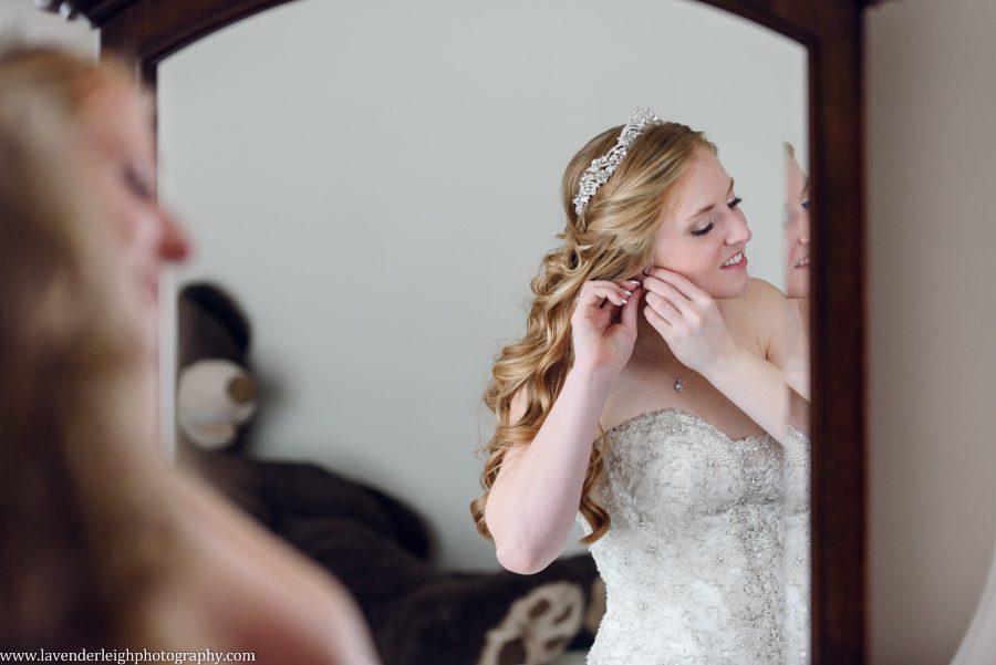 A winter wedding in Pittsburgh, Pennsylvania. The ceremony took place at St. John and Paul church, and the reception was hosted at the Chadwick ballroom in Wexford. Images by Lavender Leigh Photography. 