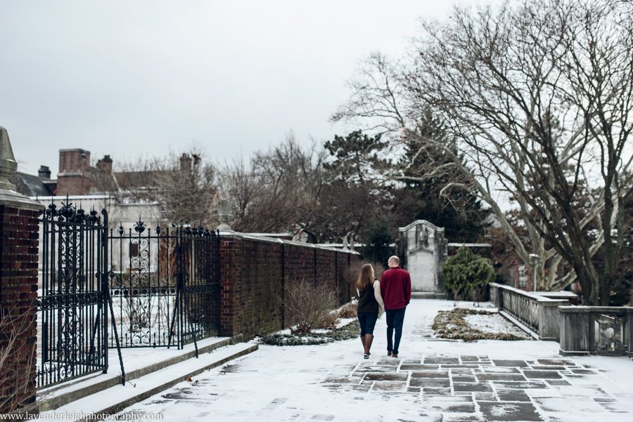 A winter engagement session in Mellon Park, Pittsburgh Pennsylvania.