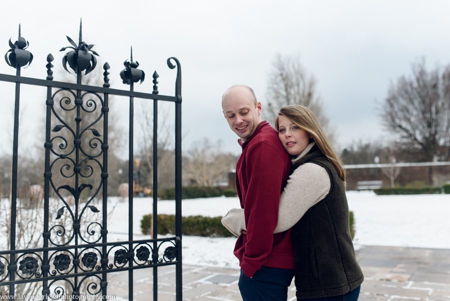 A winter engagement session in Mellon Park, Pittsburgh Pennsylvania.