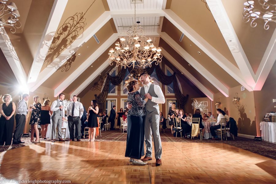 Lavender Leigh Photography, wedding photographer, photograph, picture, couple's photography, Pennsylvania, Best of the Knot, Couples' Choice, chic, sophisticated, wedding venues, ceremony, reception, spring, golf club, The Club at Nevillewood, outdoor, glamorous, Presto, PA, rose gold, sparkling dresses