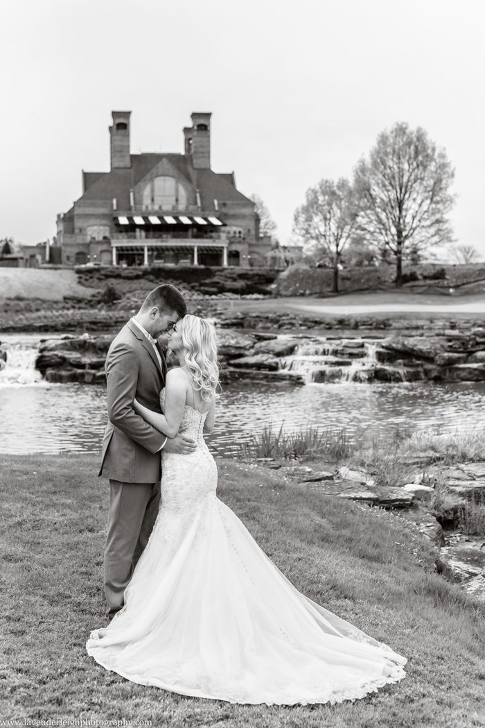 Lavender Leigh Photography, wedding photographer, photograph, picture, couple's photography, Pennsylvania, Best of the Knot, Couples' Choice, chic, sophisticated, wedding venues, ceremony, reception, spring, golf club, The Club at Nevillewood, outdoor, glamorous, Presto, PA, rose gold, sparkling dresses