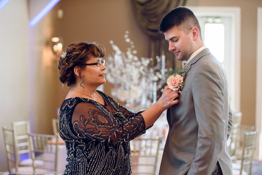 Lavender Leigh Photography, wedding photographer, photograph, picture, couple's photography, Pennsylvania, Best of the Knot, Couples' Choice, chic, sophisticated, wedding venues, ceremony, reception, spring, golf club, The Club at Nevillewood, outdoor, glamorous, Presto, PA, rose gold, sparkling dresses