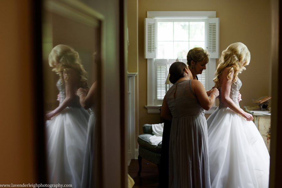 Mother of bride, maid of honor, bride, putting wedding dress on, bride, wedding dress, bridal beginnings, lavender leigh photography, Pittsburgh wedding photographer, engagement, boudoir, best of, chartier’s country club, st. Philip church, rosslyn farms, crafton, Pennsylvania, summer, june, golf club