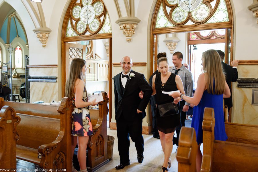 Pittsburgh wedding photographer, engagement, boudoir, best of, chartier’s country club, st. Philip church, rosslyn farms, crafton, Pennsylvania, summer, june, golf club, guest, ceremony