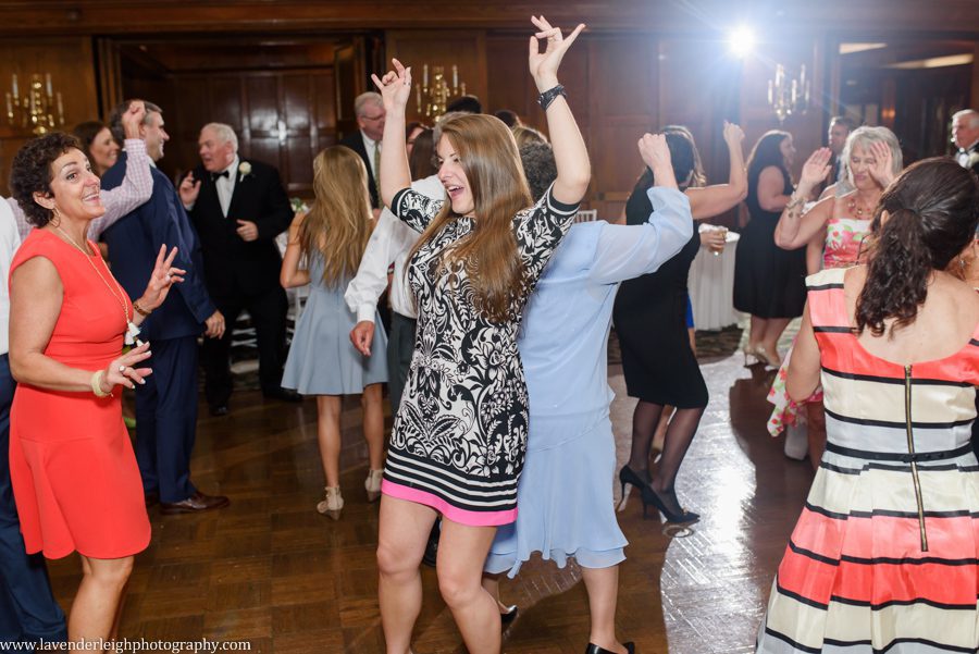 Pittsburgh wedding photographer, engagement, boudoir, best of, chartier’s country club, st. Philip church, rosslyn farms, crafton, Pennsylvania, summer, june, golf club, wedding, reception, guests, dancing, band, bachelor boys band