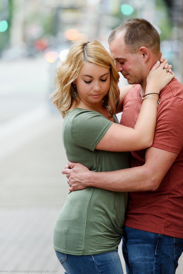 lavender leigh photography, pittsburgh, pennsylvania, wedding, portrait, engagement, photographer, photographs, pictures, city, downtown, roberto clemente bridge, september, sunset