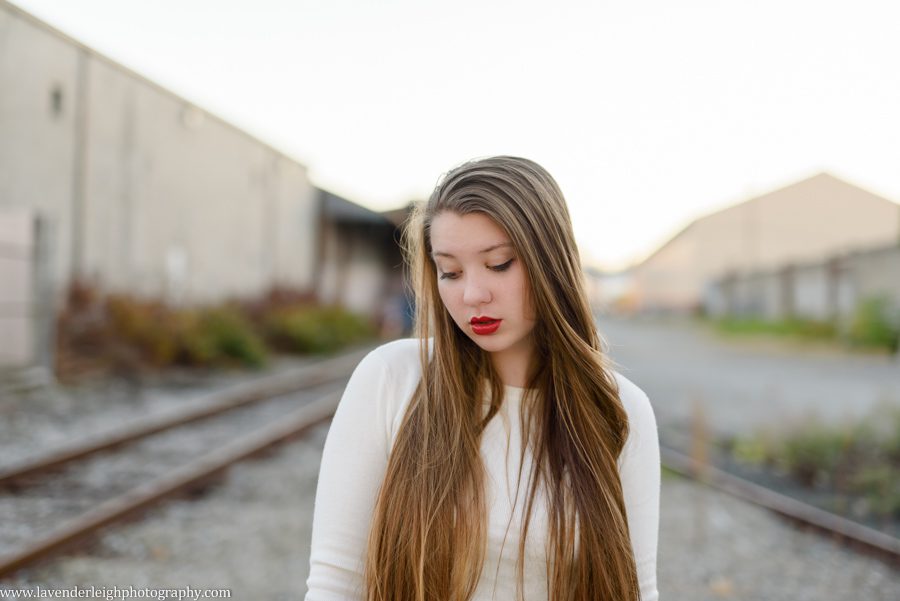 class of 2018 senior photography in the Strip District of Pittsburgh, Pennsylvania