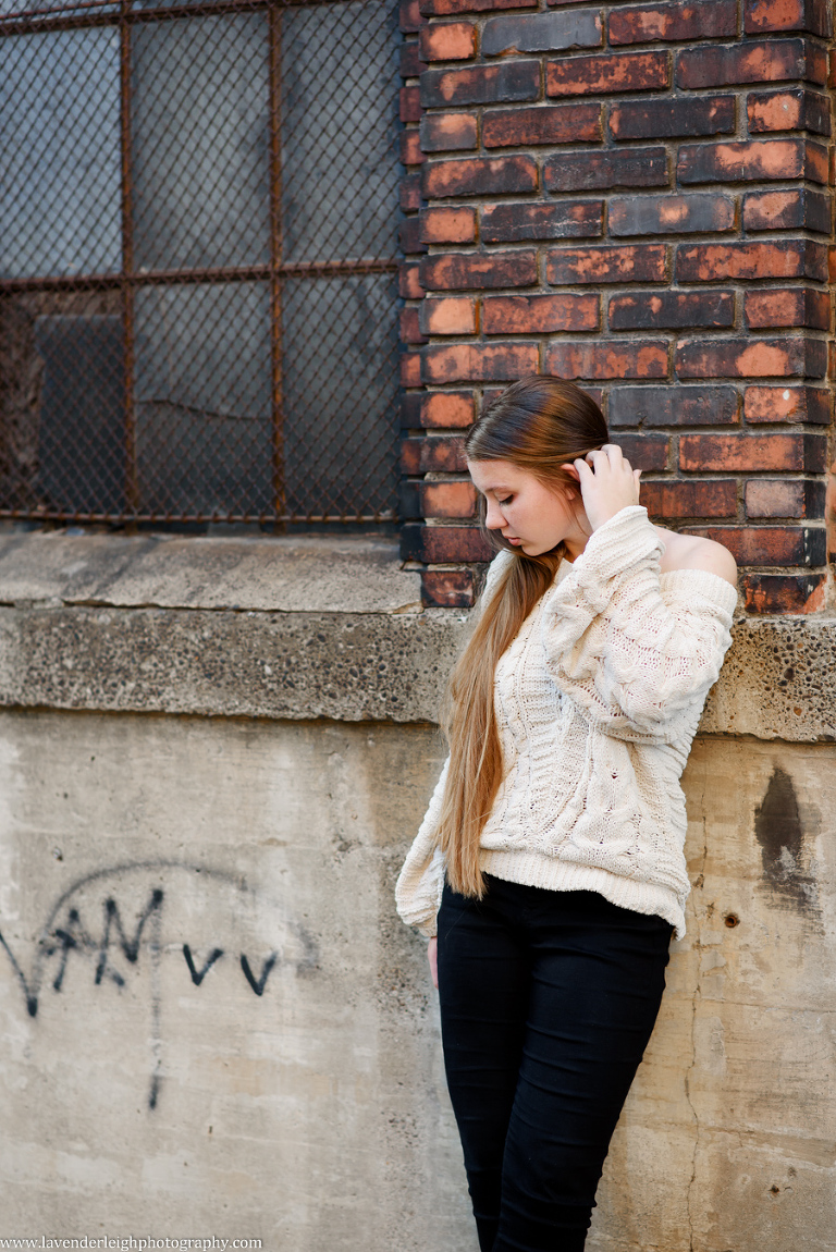 class of 2018 senior photography in the Strip District of Pittsburgh, Pennsylvania