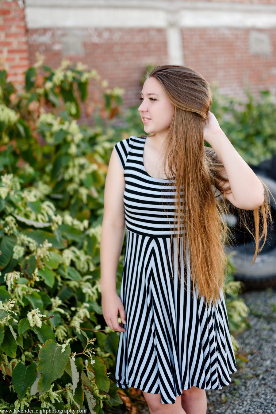 class of 2018 senior photography in the Strip District of Pittsburgh, Pennsylvania