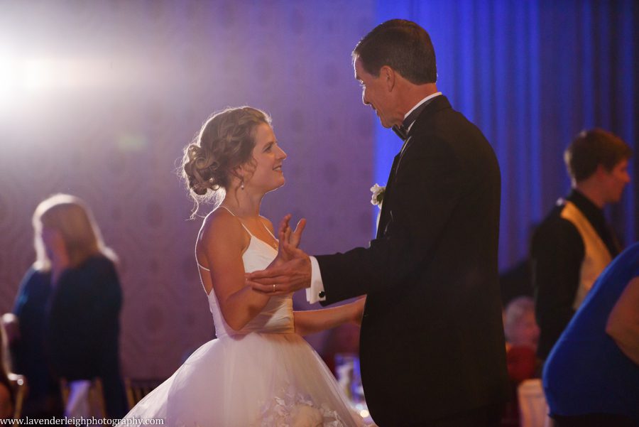 pittsburgh, wedding, pennsylvania, photographer, photo, picture, image, bride, groom, bouquet, engagement ring, band, reception, Ceremony, st. Paul Cathedral