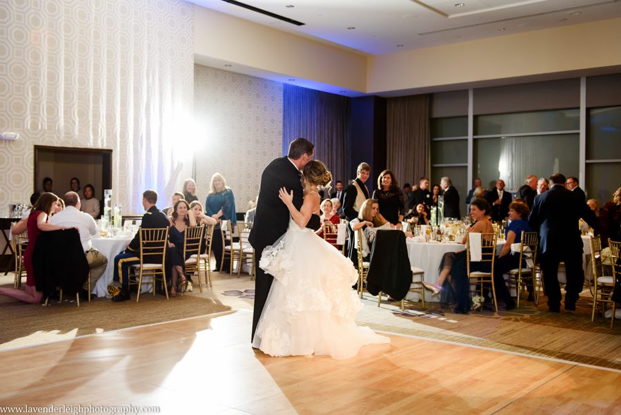 pittsburgh, wedding, pennsylvania, photographer, photo, picture, image, bride, groom, bouquet, engagement ring, band, reception, Ceremony, st. Paul Cathedral