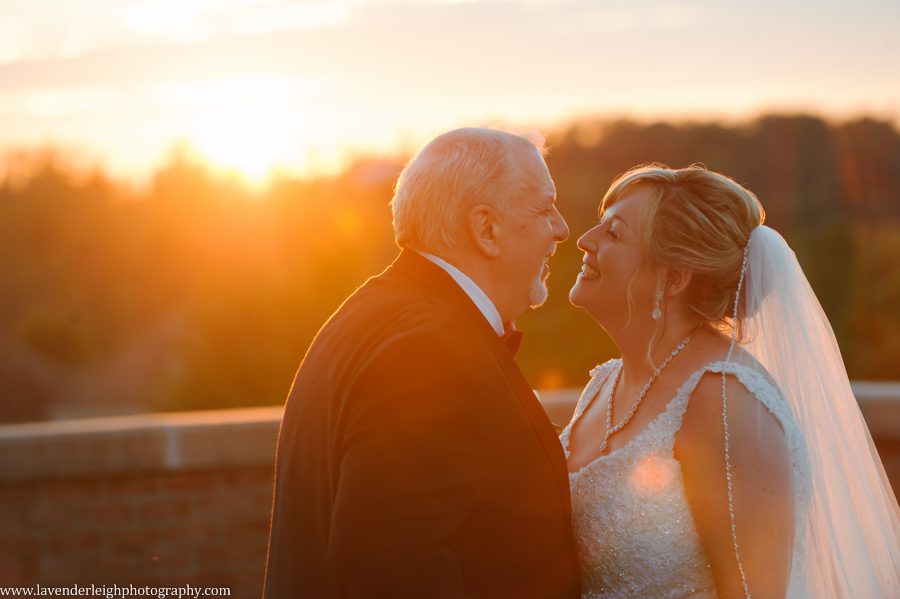 the club at nevillewood, sunset, bride, groom, pittsburgh, wedding, photo,photograph, photographer, golf course