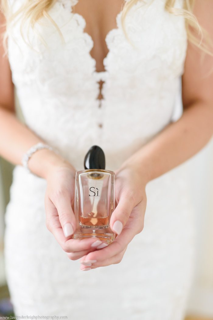 Lavender Leigh Photography, pittsburgh, wedding, photographer, photograph, picture, engagement, Pennsylvania, Best of the Knot, Couples' Choice, wedding venues, ceremony, reception, Wedding Wire, blush pallete, summer, outdoor, Gibsonia, reception, ceremony, venue