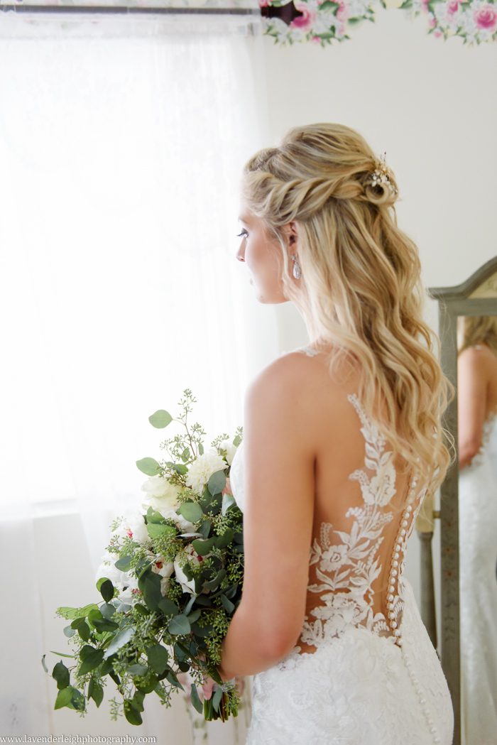 Lavender Leigh Photography, pittsburgh, wedding, photographer, photograph, picture, engagement, Pennsylvania, Best of the Knot, Couples' Choice, wedding venues, ceremony, reception, Wedding Wire, blush pallete, summer, outdoor, Gibsonia, reception, ceremony, venue