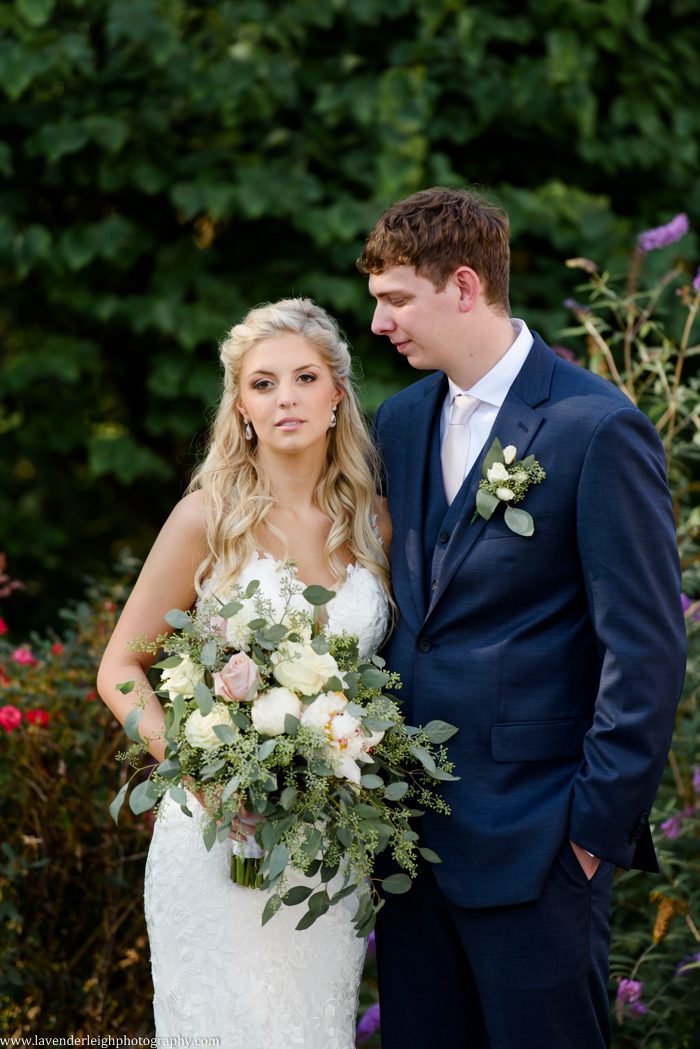 Lavender Leigh Photography, pittsburgh, wedding, photographer, photograph, picture, engagement, Pennsylvania, Best of the Knot, Couples' Choice, wedding venues, ceremony, reception, Wedding Wire, blush pallete, summer, outdoor, Gibsonia, reception, ceremony, venue