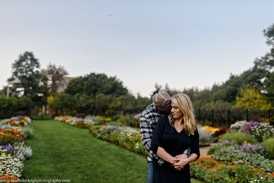 a fall engagement session at Hartwood Acres in Pittsburgh Pennsylvania 
