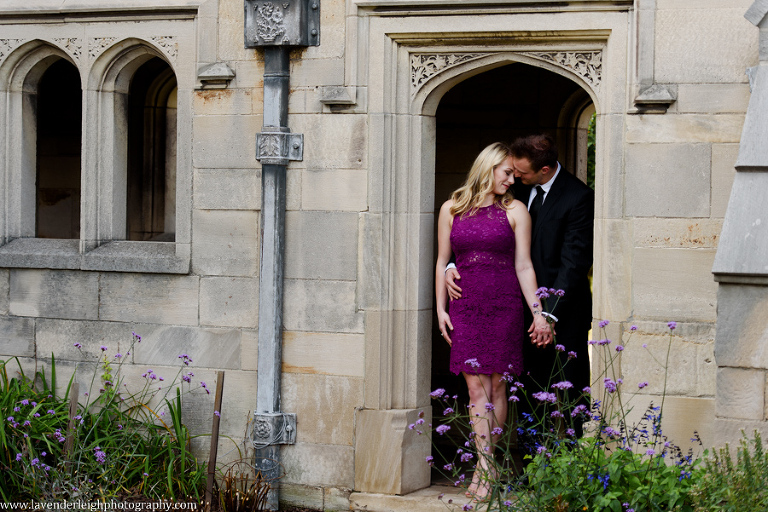 a fall engagement session at Hartwood Acres in Pittsburgh Pennsylvania 