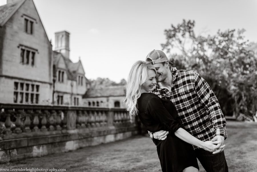 a fall engagement session at Hartwood Acres in Pittsburgh Pennsylvania 