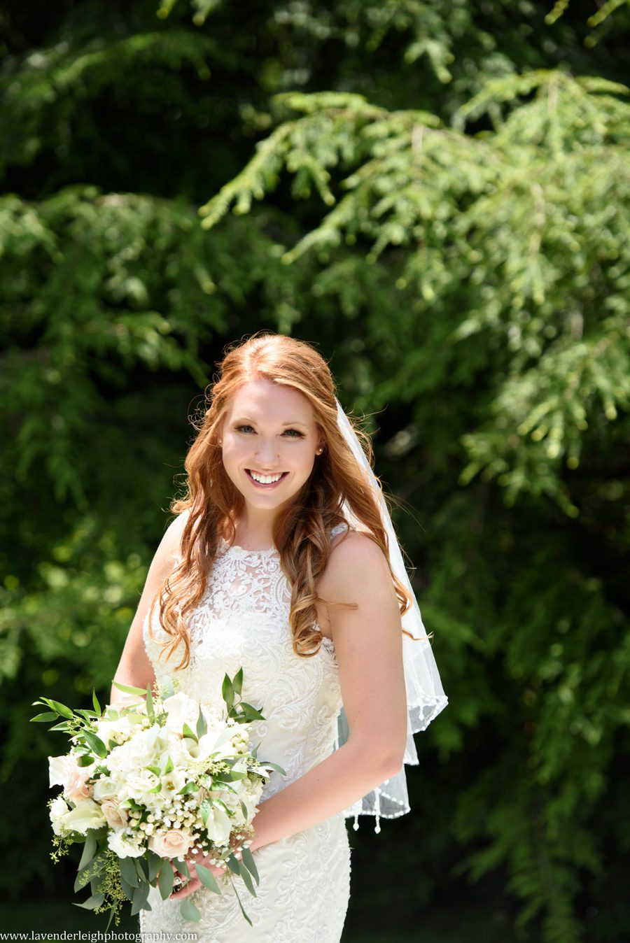 Heinz history center, wedding, bride, groom, Pittsburgh, Pennsylvania, city, bridges, summer, taupe bridesmaid dresses, July, photographer, picture, photograph, image, lavender leigh photography, urban, gold wedding details, romantic