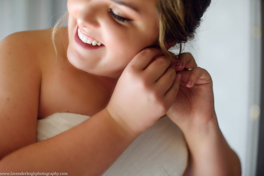 Lavender Leigh Photography, wedding photographer, photograph, picture, engagement session, couple's photography, Pennsylvania, Best of the Knot, Couples' Choice, chic, sophisticated, wedding venues, ceremony reception, Hidden Valley Resort, Pittsburgh, fall, autumn, outdoor