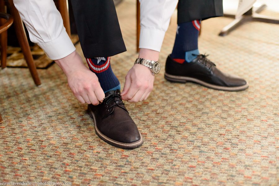 Lavender Leigh Photography, pittsburgh, Hyeholde, Moon, wedding, photographer, photograph, picture, engagement, winter, Pennsylvania, Best of the Knot, Couples' Choice, wedding venues, ceremony reception, outdoor ceremony, spring wedding, purple bouquets