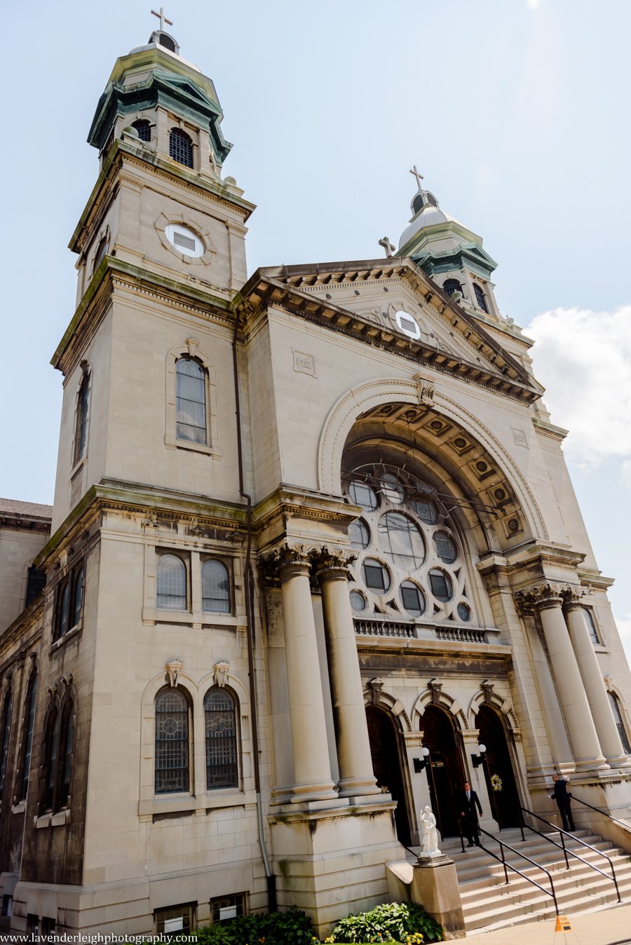 The LeMont, Pittsburgh, wedding, reception, ceremony, photographer, photo, image, picture, downtown, chic, bridges, point state park, Mt. Washington Overlook, St. Mary Church, Sharpsburg, Lavender Leigh Photography, bride, groom, grey wedding colors, neutral and white bouquet, first look, Pennsylvania
